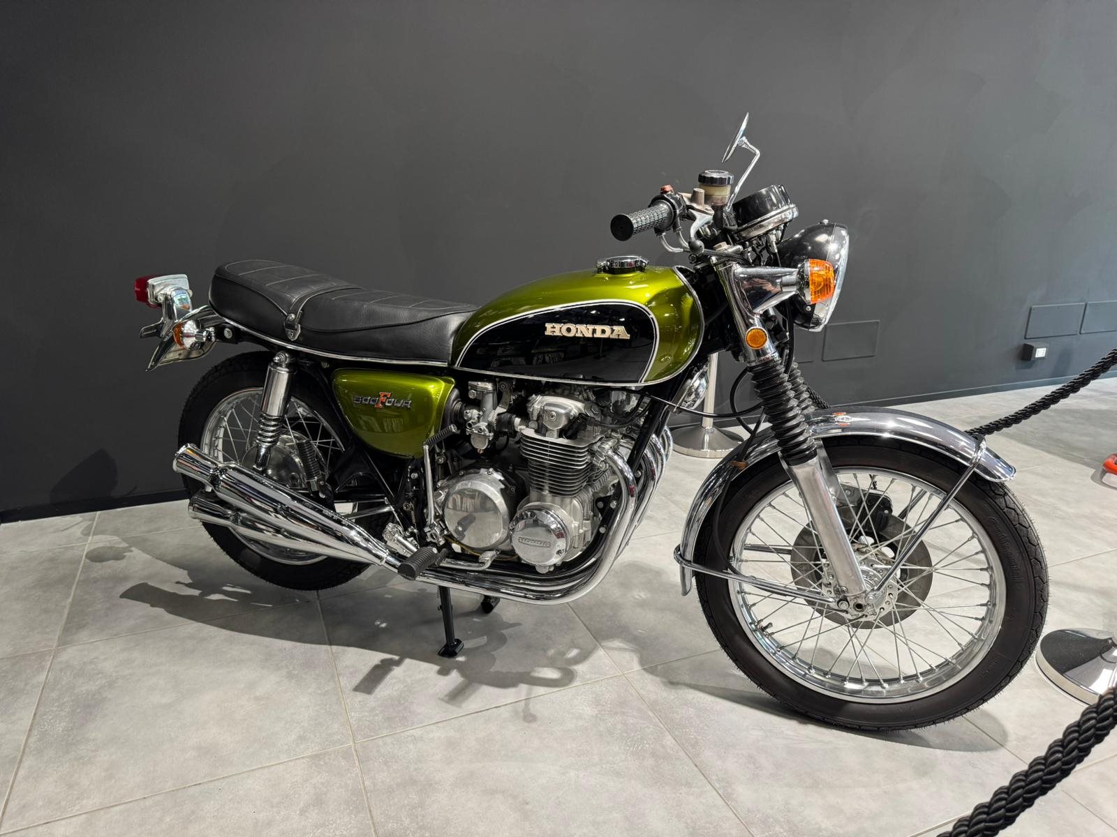 HONDA CB 500